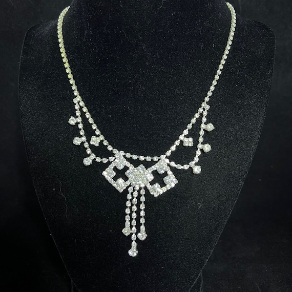 Rhinestone bib necklace discount