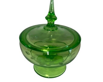 Vintage geëtste wijnstokgroen glazen snoepschaal met deksel