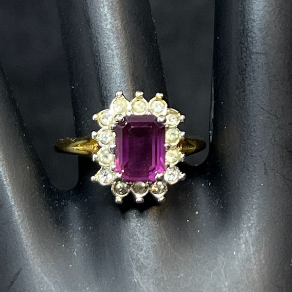 18k GE Gold With Pink And Clear Rhinestone Ring Sz 7 (R297)