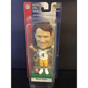 Upper Deck Play Makers Brett Favre Bobble Head 2002 (54)