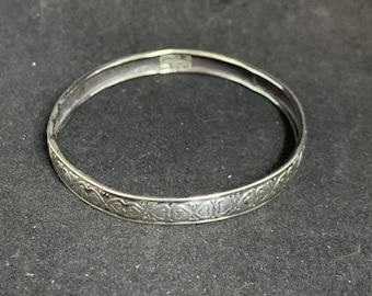 ヴィンテージ スターリングシルバー ハート バングル ブレスレット (2497)