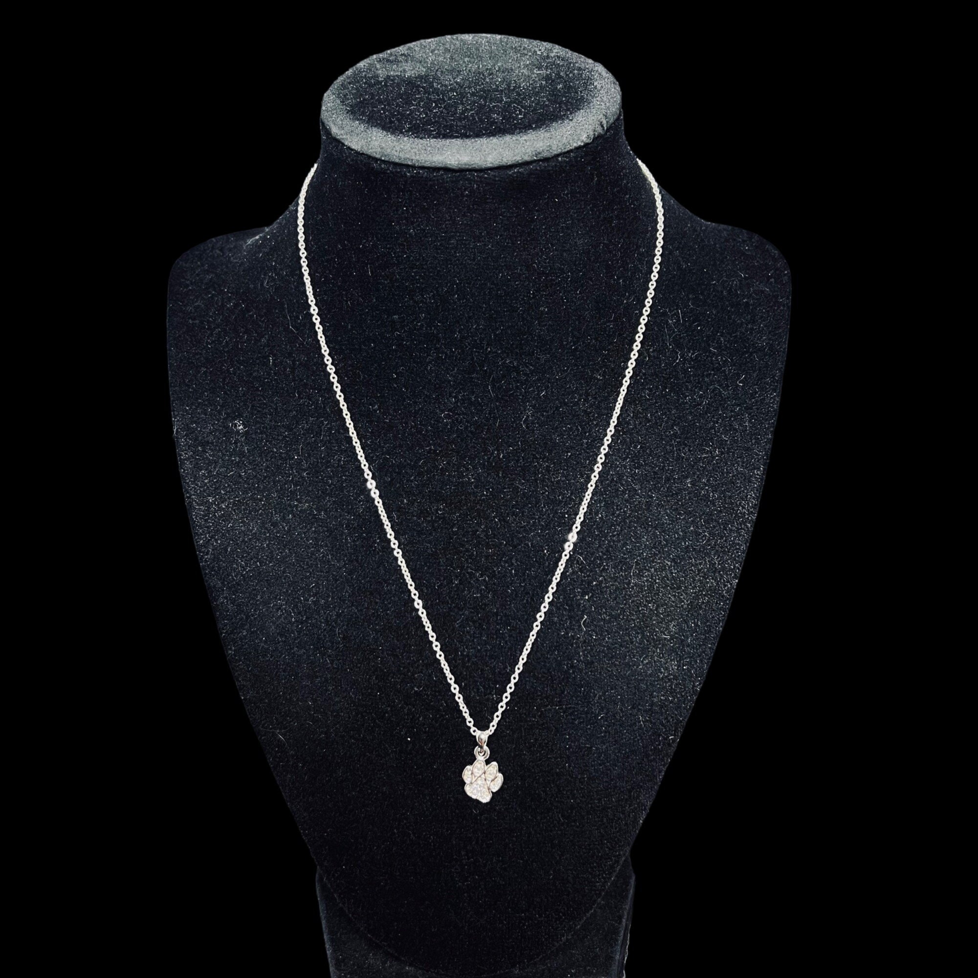 激安超特価 最大80%オフ  Tone Silver Cable Paw Rhinestone Clear With Necklace Chain アクセサリー