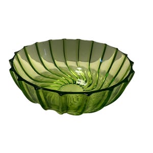 Vintage Federal Glass Rhythm Green Round Bowl 9&quot; Elegant Swirl Design Glassware Collectible