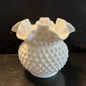 Vintage Fenton Milk Glass Hobnail Vase w/Ruffled Edge