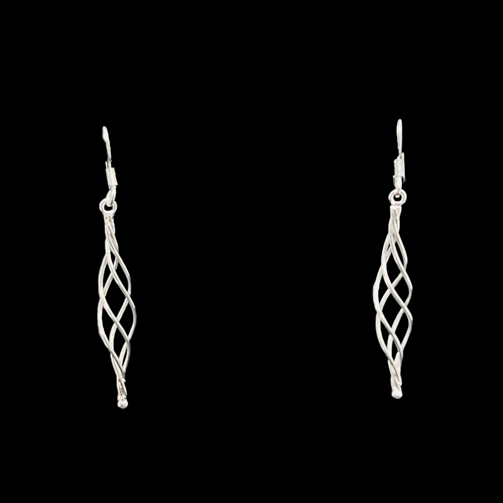 ファッションなデザイン Long Sterling Silver Twisted Pierced Earrings Signed MC アクセサリー