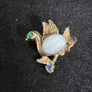 Vintage Gold Tone Jelly Belly And Rhinestone Bird Brooch (2640)