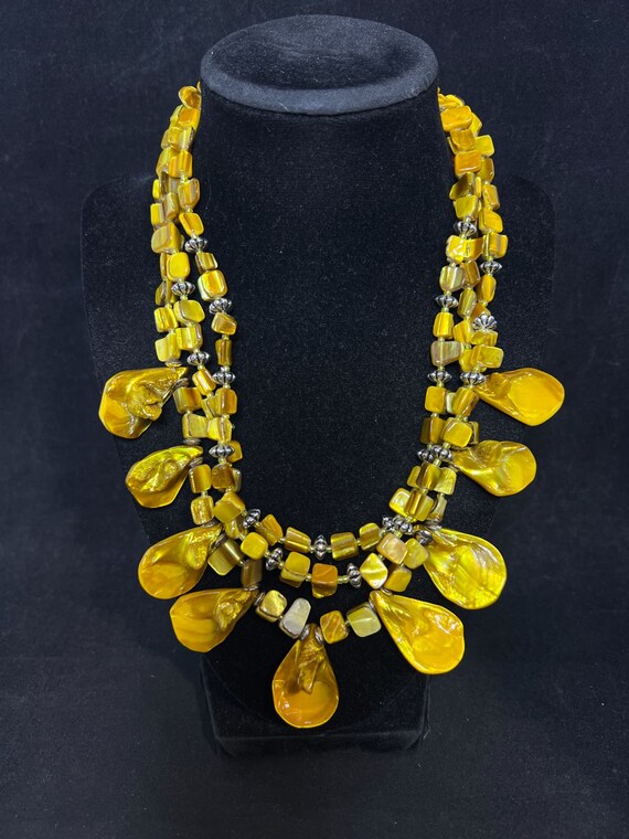 Sonoma Triple Strand Yellow Shell And Silver Tone 