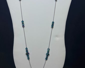 Silver Tone S Link 50" Necklace With Green Iridescent Beads (4280)