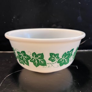 Vintage Hazel Atlas Glass Mixing Bowl With Green Leaves