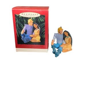 Hallmark Keepsake Ornament Disney Pocahontas And Captain John Smith