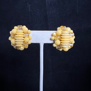 Vintage Gold Tone Peach Beaded Clip On Earrings Signed W Germany (2834)