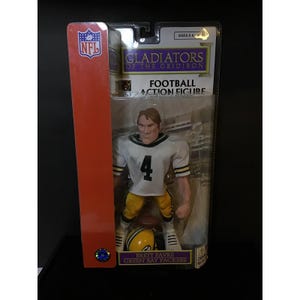 Gladiators Of The Gridiron Brett Favre Football Action Figure (43)