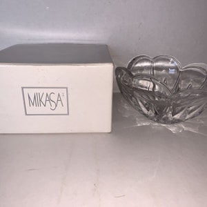 Vintage Mikasa Crystal Glass Bowl &quot;Icicles&quot; SN 047/715 6”