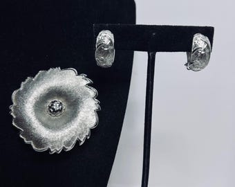 Vintage Pastelli Silver Tone Flower Brooch And Clip On Earrings Set (5723)