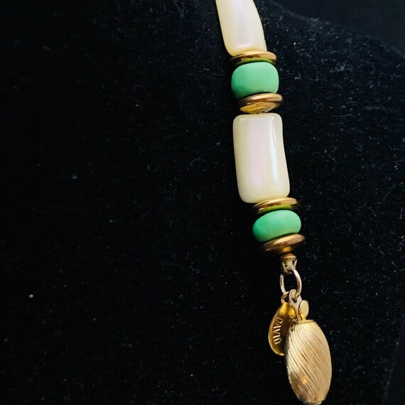 Vintage Gold Tone MOP & Green Bead Necklace Signe… - image 7