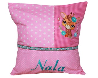 Cuddly pillow with giraffe and desired name