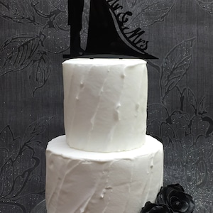 ROUND FAKE CAKE, Rustic Display Cake, Dummy, Wedding Cake, Fake Food Prop, Photo Shoot, Engagement Shoot