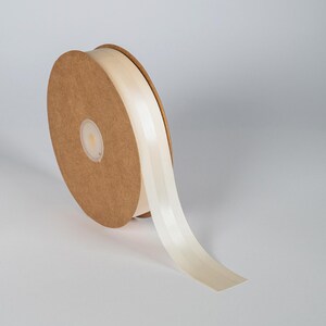 Satinbänder Grosgrain Elfenbein Weiß Schwarz Gouri Taufe Hochzeit 25mm 50m Weihnachten Neujahr Luxus Geschenke Paket Lieferungen