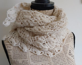 Bufanda chal pequeña para calentar los hombros en pura alpaca surfin blanca o azul tejida a mano para mujer todas las estaciones 140x70 cm estilo bohemio con encaje