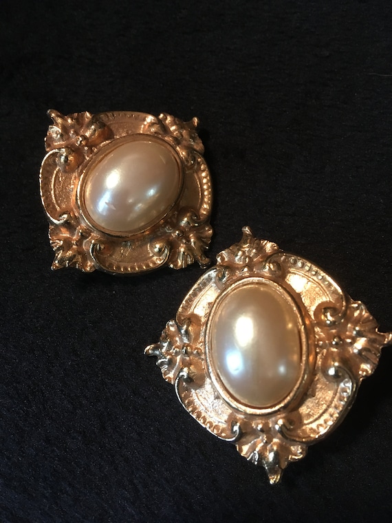 Vintage Clip On Richelieu Earrings Of The 1980's.… - image 1