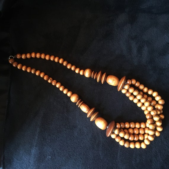 Vintage 1950's All Wooden Beads Necklace. Very Ni… - image 3