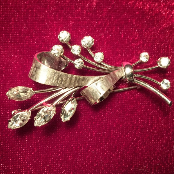 Vintage KREMENTZ Stunning  2" White Rhinestone Silvertone Pin/Brooch