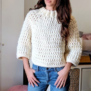 Patrón de suéter raglán recortado grueso, patrón de suéter de ganchillo para principiantes para mujeres, instrucciones de crochet descargables instantáneas imagen 1