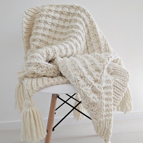 Marshmallow Knit Blanket Pattern Chunky Knitted Throw Blanket Etsy