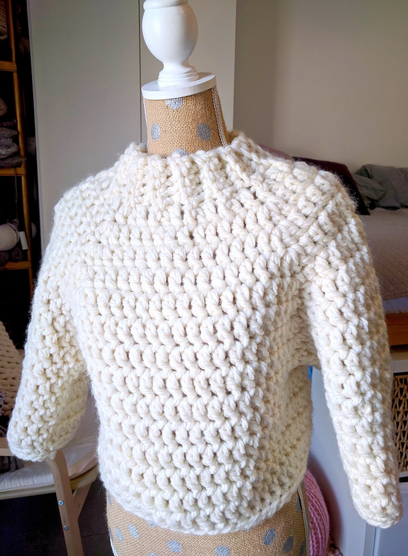 Chunky Cropped Raglan Sweater Pattern, Beginner Friendly Crochet Sweater Pattern For Women, Instant Downloadable Crocheting Instructions image 6