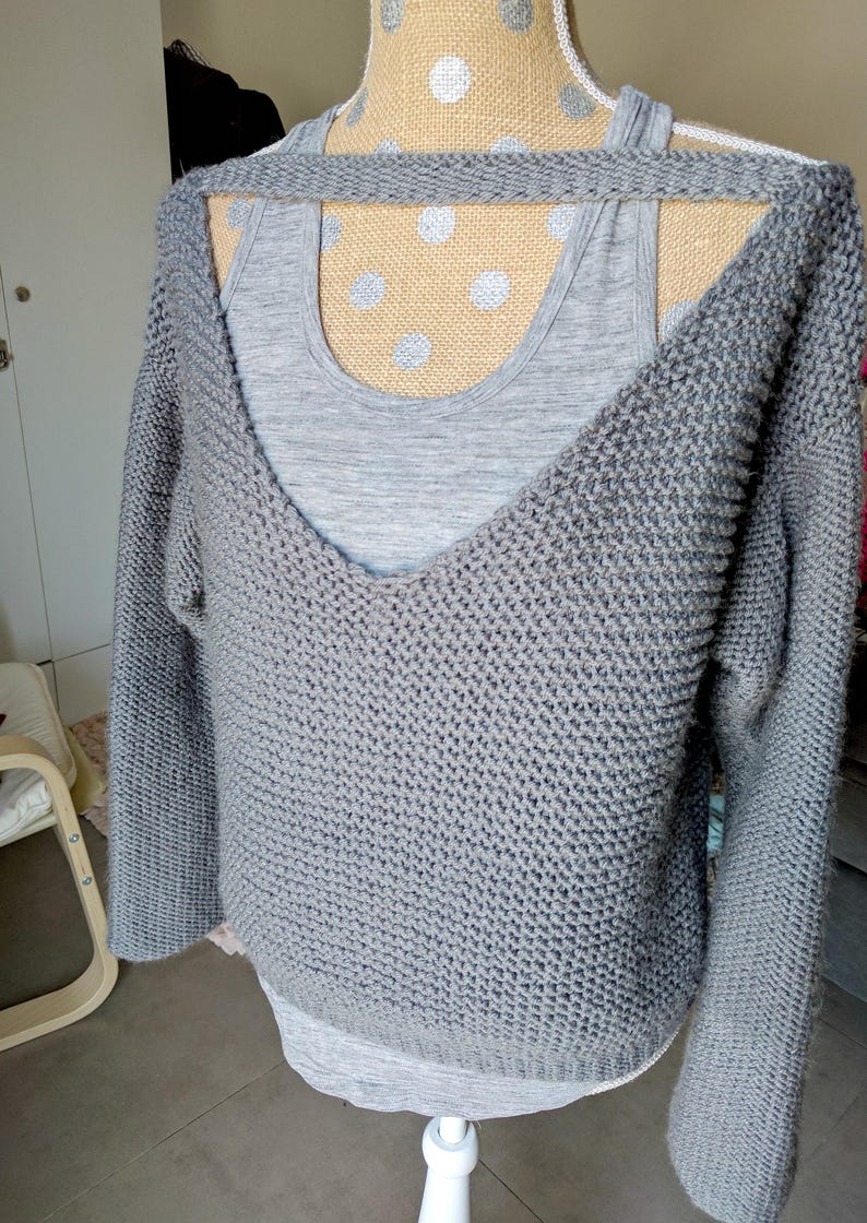 No Purls Sweater Pattern, V Back Knit Slouchy Sweater Pattern for Women, Oversized with V Neck Sizes S, M, L, XL. Easy Beginner Friendly PDF image 7