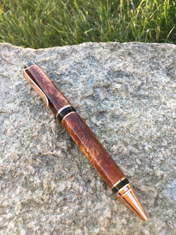 Gold acrylic pen Clearance