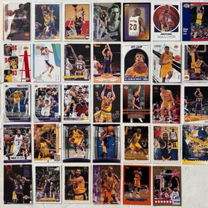 Lot de 38 cartes de basket-ball des Los Angeles Lakers des années 80 à 2000 Kobe Magic Shaq West