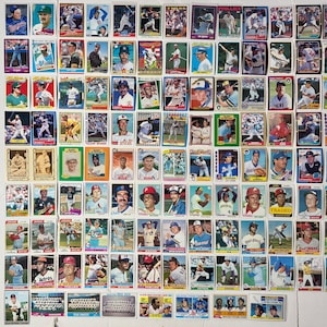 Vintage 1970s to 1980s Topps Baseball Trading Cards Lot of 112 - HOFers, All-Stars, Rookies, Commons