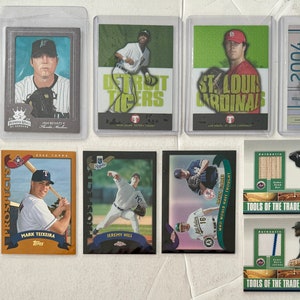 Topps Baseball Cards Mixed Lot of 16 Rookie, Refractor, Serial #, Auto, Game Used