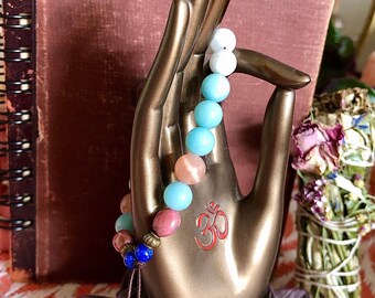 Psychic Mala Bracelet | Moonstone | Peach Sunstone | Peruvian Amazonite | Rhodonite | Lapis Lazuli | Wisdom | Intuition | Clairvoyance