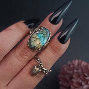 Adjustable Labradorite Ring Set