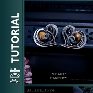 Op de afbeelding: Een rustiek houten bord met de tekst "Welcome to our home" in een handgeschreven stijl. Het bord heeft een verweerde afwerking en een eenvoudig, uitnodigend ontwerp, perfect voor een veranda of entree.