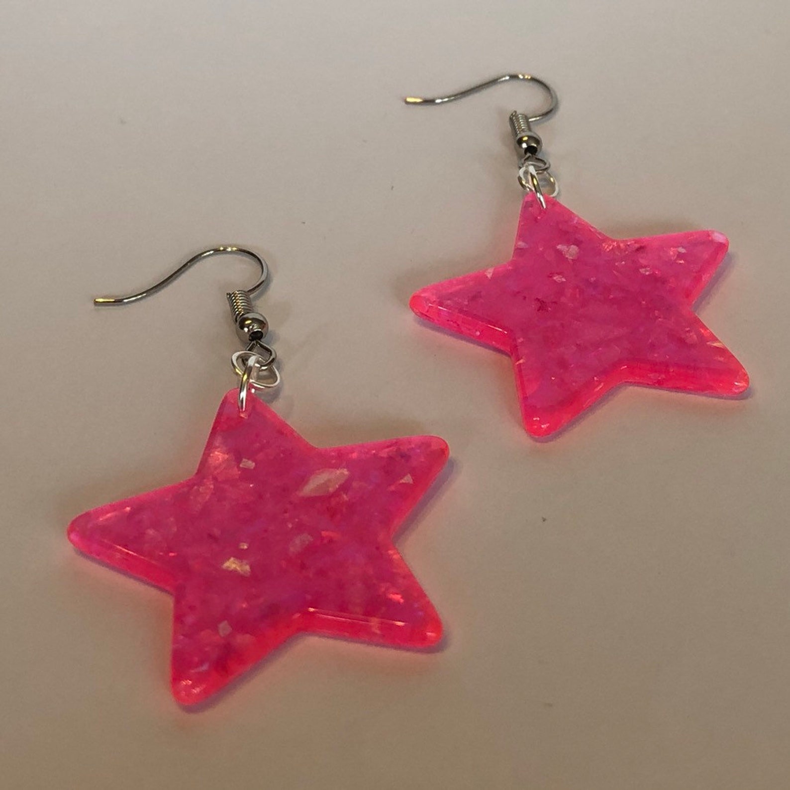 Kitch Glittery Shard Barbie Hot Pink Holo and Gold Stars Charm | Etsy