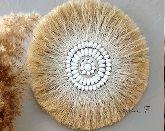 Juju hat in WHITY decorated fibers 26 cm