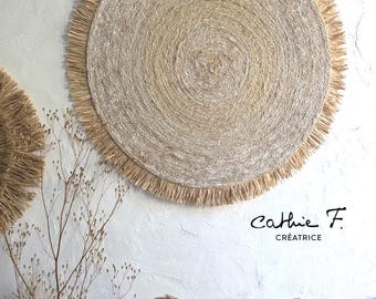 MOTY rope and raffia decorated wall decoration