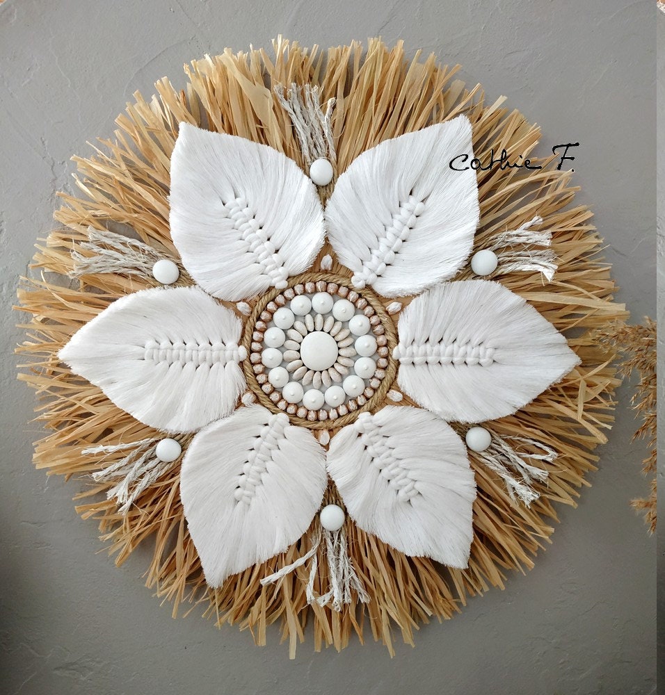 Juju Hat en Raphia Décoré avec Macramé Blanche