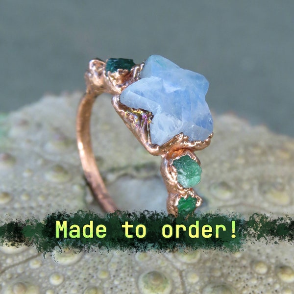 Moonstone star ring, moonstone ring, emerald ring, birthstone ring, elegant ring, dainty ring, simple ring