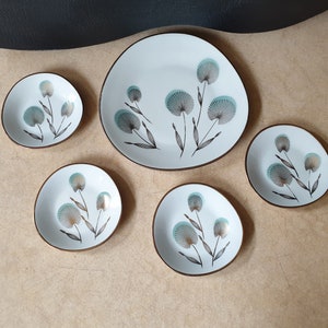 Zeh, Scherzer & Co., Bavaria 210: West-Germany fifties mid-century presentation set with abstracted floral decoration in gold and green