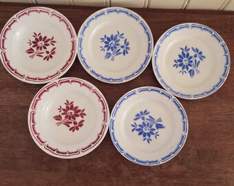 Moulin des Loups, France, 'Thibault', airbrushed 'Spritzdekor' soup and dinner plates, great colours, 1930s shabby chic, rural service