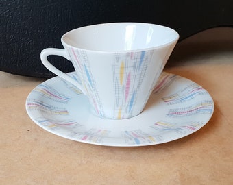 Schirnding A.G., Bavaria, Germany: mid-century fifties abstract cups and saucers, pastel colours and intricate lines, l@@k at the close-ups