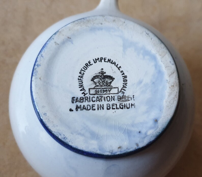 Nimy, Belgium Ceramic Art Deco 'spritzdekor' Design Sugar Bowl With Lid