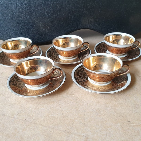 Kronester 220/1, Bavaria, West-Germany china five demi-tasse cups and saucers from the 1950s with intricate gold patterns, espresso, mocca