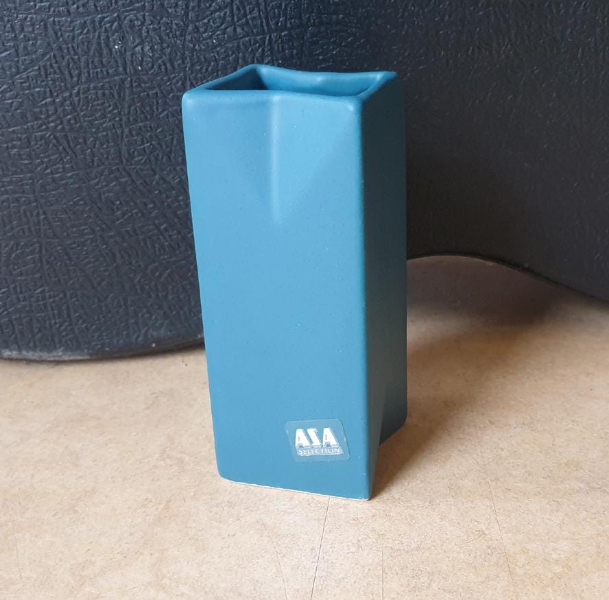 Asa Selection Keramik, austere West-Germany minimalist pottery vases from the 1980s, monochrome blue-green satin glaze, asymmetrical 'pinch'