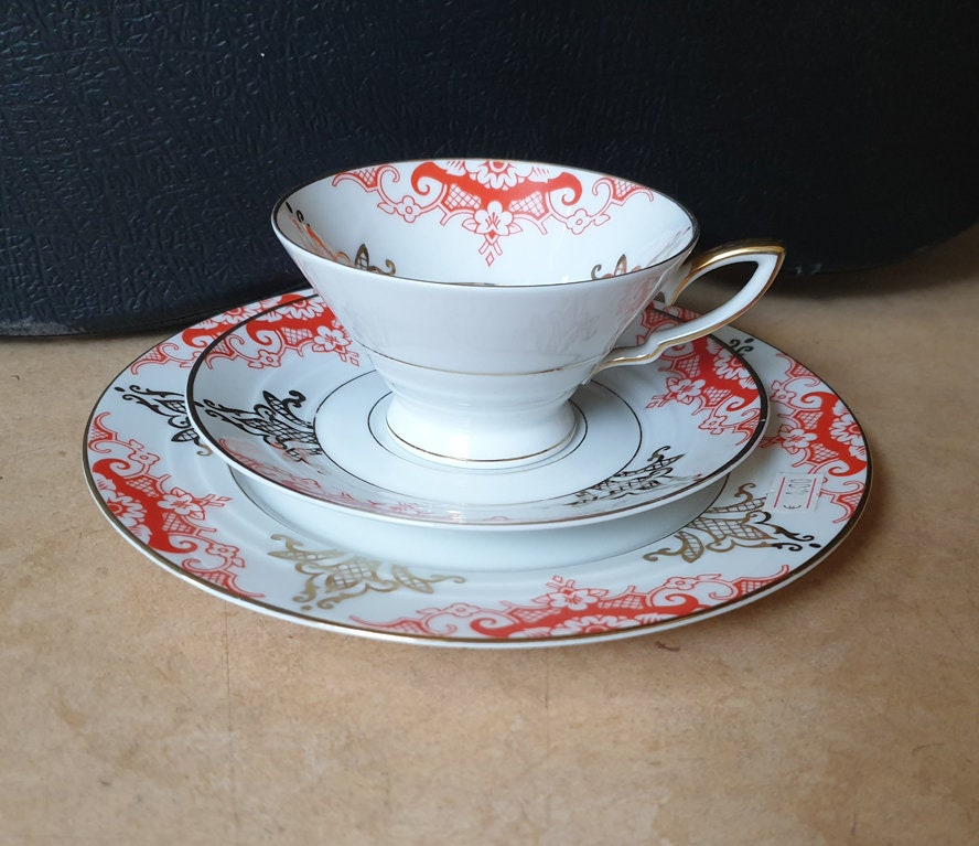 Heinrich & Co., Selb, Bavaria, West-germany: TWO Trio Cups, Saucers,  Plates, 1950s Art Decoration With Gold Red and Blue, Sammeltasse - Etsy New  Zealand