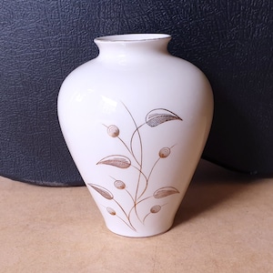 Germany pottery vase with multicoloured sprinkle glaze Bay Keramik 690-18 large pumpkin model ceramic W seventies eighties post-modern